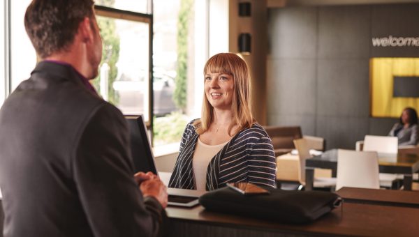 Colaboración comercial y técnica