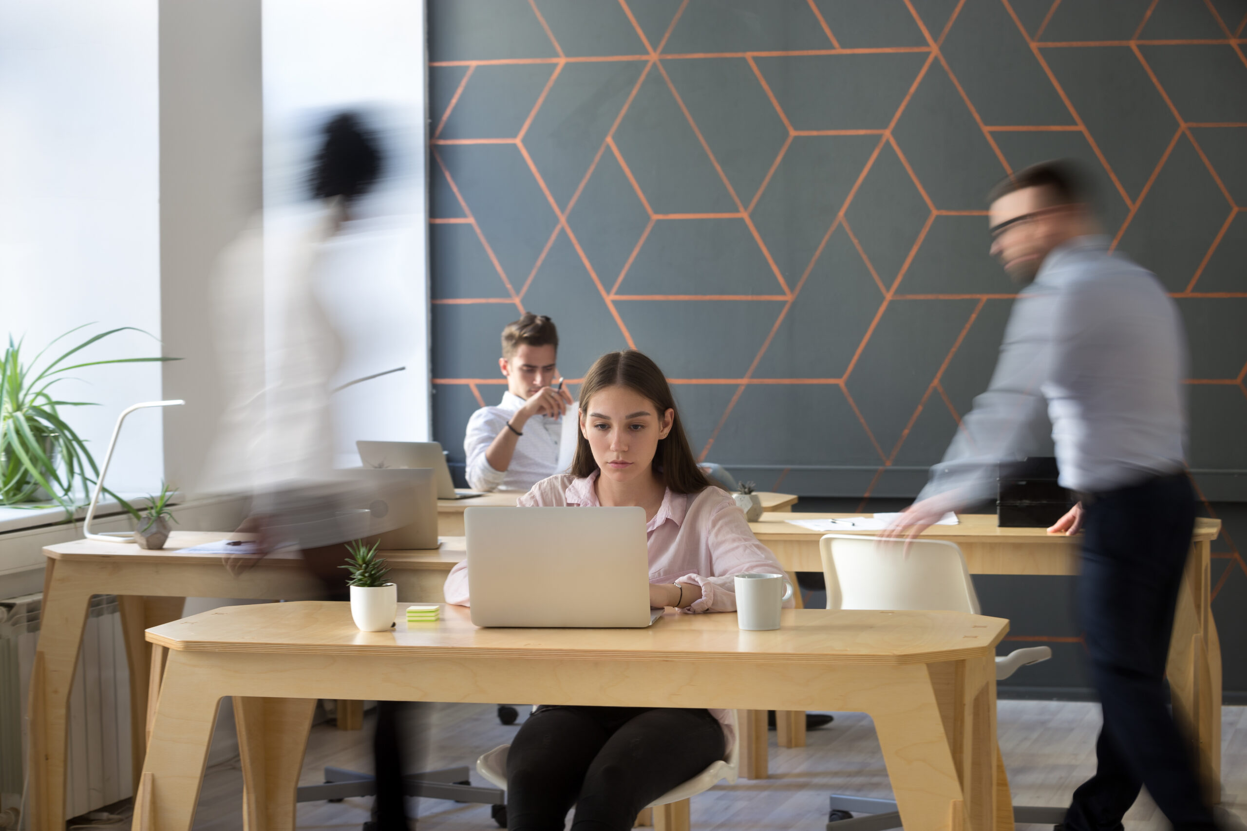 ERP inteligente Dynamics 365 interpretando contexto y datos de negocio